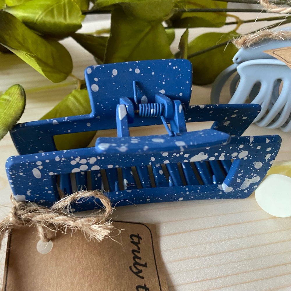 Chunky Hair Clip Set - Picture 5 of 5